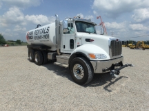 2019 Peterbilt 348