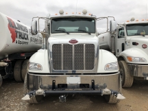 2019 Peterbilt 348